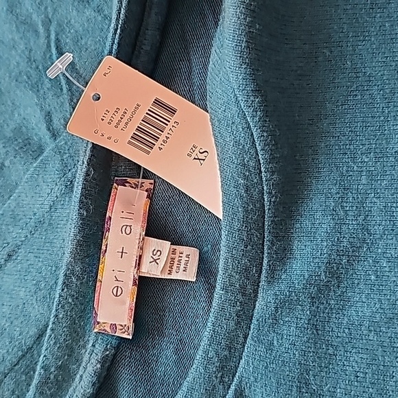 NWT Eric + Ali Anthropologie Oversized Sweater - Size XS - Beautiful Fall Green - Picture 3 of 3